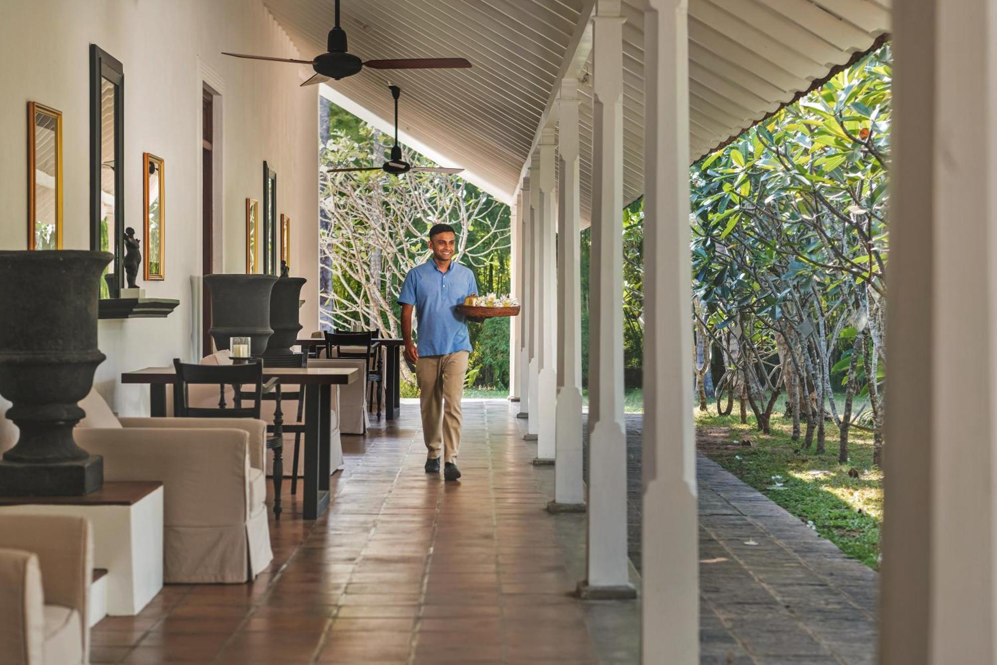 Uga Riva - Negombo Hotel Bagian luar foto